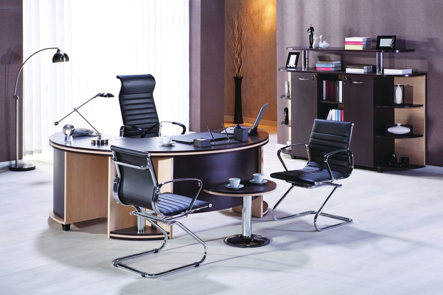 Офисных мебель – офисная мебель кресло и стульев. Иностранный партер компания ООО «МЕТТА» город Уфа, Башкирия